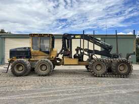 Tigercat 1075 8 Wheel Forwarder - picture0' - Click to enlarge