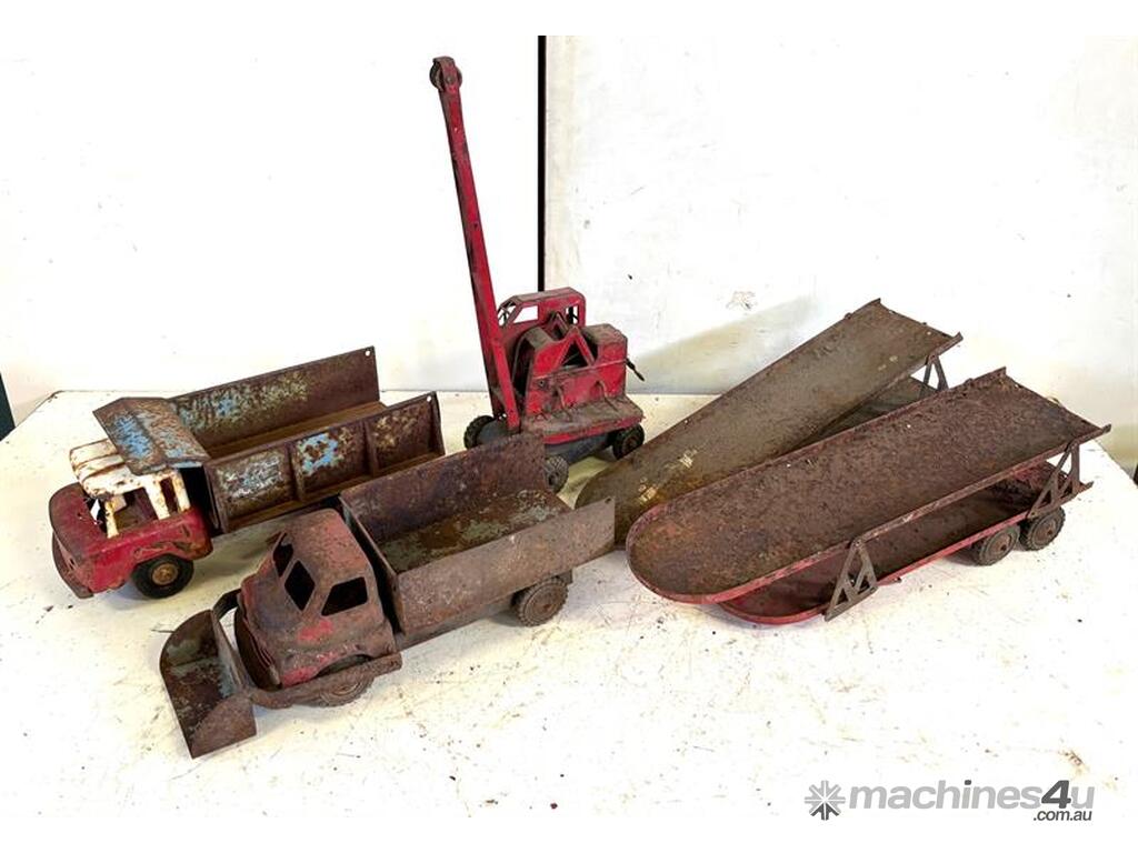 Used QTY OF 5 VINTAGE STEEL TOYS QTY OF 5 VINTAGE STEEL TOYS in