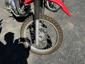 Honda CRF 250F Motorbike - picture1' - Click to enlarge