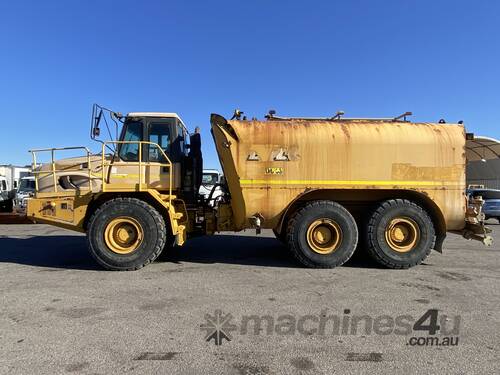 2003 Bell ADT B30D Water Cart