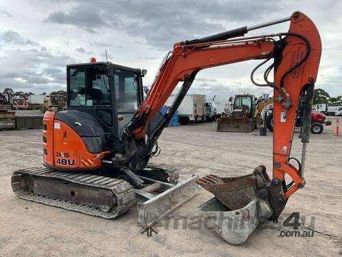 2017 Hitachi ZX48U-5A Excavator (Steel Track With Rubber Inserts)