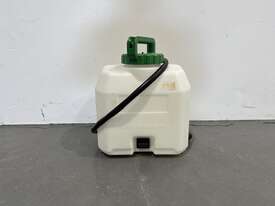 Milwaukee cordless backpack sprayer spare tank - picture1' - Click to enlarge