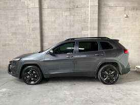 2015 Jeep Cherokee Blackhawk Petrol - picture2' - Click to enlarge