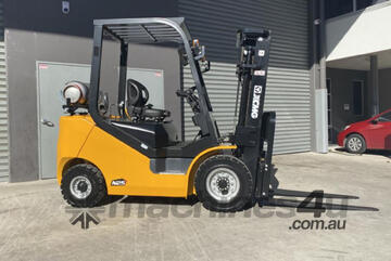 XCMG 2.27T Forklift | Petrol & LPG | Model: FGL25T
