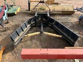 Homemade dozer attachment - picture0' - Click to enlarge