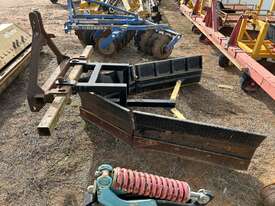 Homemade dozer attachment - picture0' - Click to enlarge