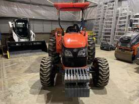 2022 Kubota MX5200 4x4 Tractor - picture0' - Click to enlarge