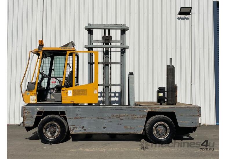 caption 2000 Baumann Side Loader Forklift
