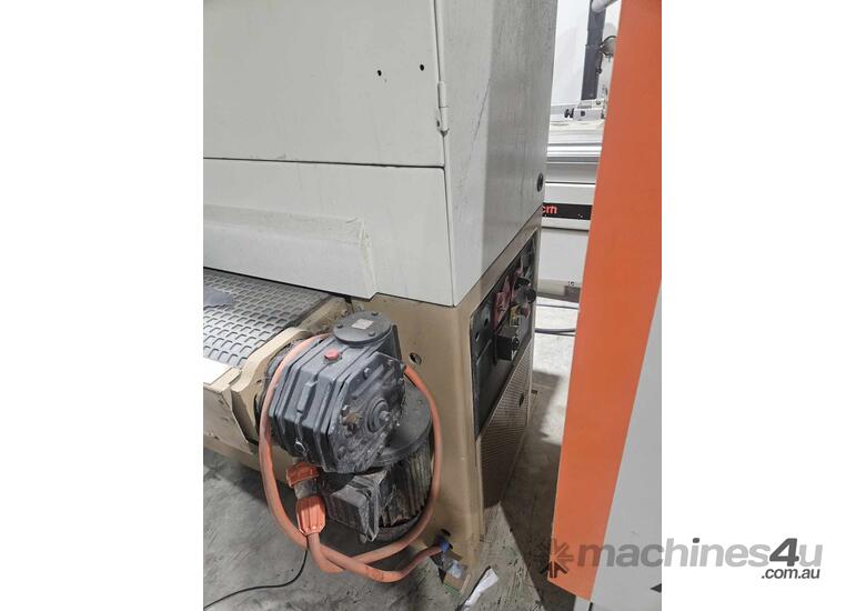 caption SCM Wide Belt Sander 900mm