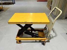 9x Scissor Lift Tables - picture0' - Click to enlarge