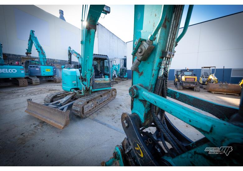 caption KOBELCO SK85MSR-3 EXCAVATOR