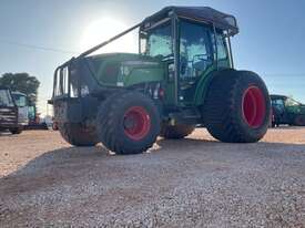 2019 Fendt 211P Vario 4x4 Tractor - picture1' - Click to enlarge