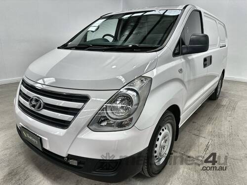 2017 Hyundai iLoad Van (Diesel) (Auto)