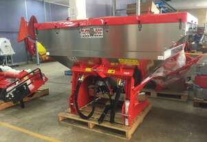 Tuffass GR2 2 Tonne Fertiliser Spreader