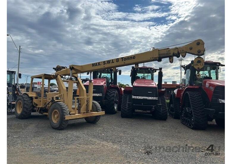 caption Warman 8T Tractor Crane