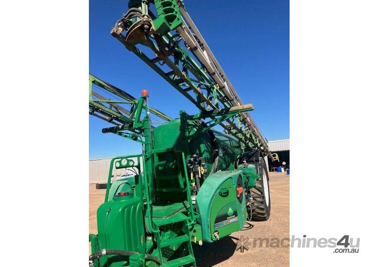 caption 2009 Goldacres 6536 Tow behind Sprayer