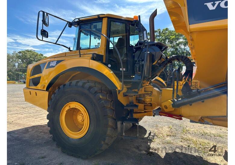 2012 VOLVO A40F DUMP TRUCK WITH TAILGATE