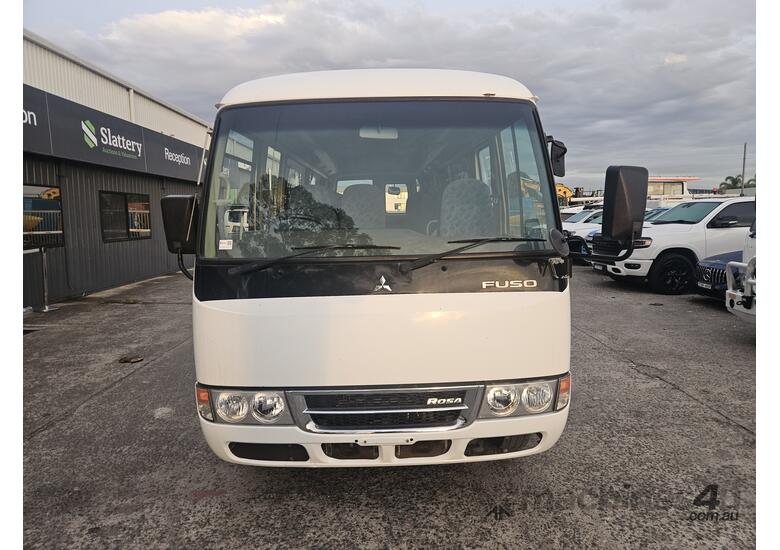 caption 2015 Mitsubishi Rosa Deluxe Bus Diesel (Manual) (22 Seat) (Ex Defence)