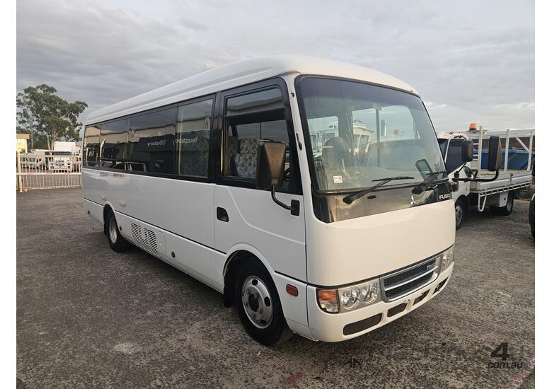 caption 2015 Mitsubishi Rosa Deluxe Bus Diesel (Manual) (22 Seat) (Ex Defence)
