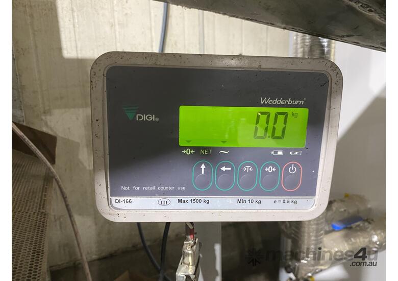 caption Wedderburn Digital Platform Scale - PRICED TO SELL