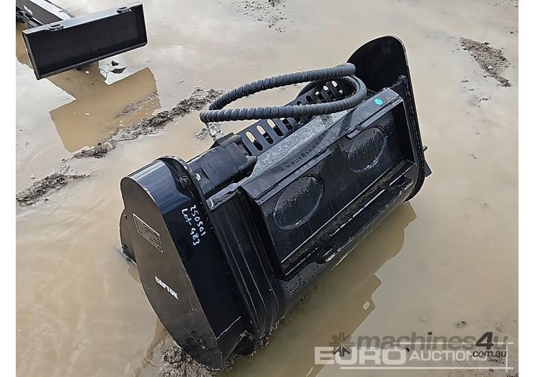 caption Unused Captok Mixing Bucket, Maximum Flow:60L/min to suit Mini Skidsteer Loader