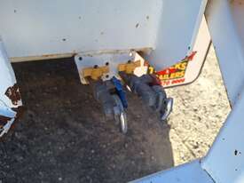 2000 Maxitrans ST3 Tri Axle Curtainside B Trailer - picture0' - Click to enlarge