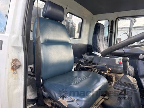 caption 1992 Isuzu FSR Garbage Compactor