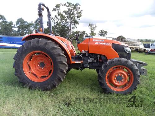 4x4 ROPS tractor