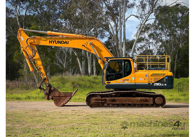 Hyundai R290 Tracked-Excav Excavator