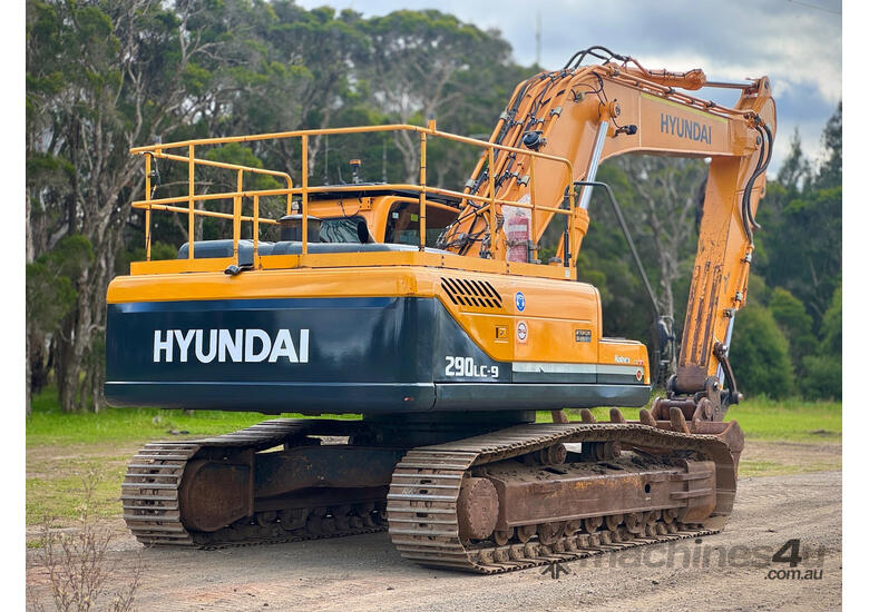 Hyundai R290 Tracked-Excav Excavator
