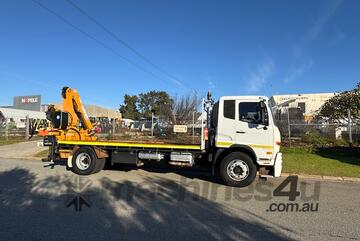 Truck Crane Truck UD PK16280 280HP Auto 4.9 Tonne Crane 57063km 1IQL260 Truck Crane Truck UD PK16280 280HP Auto 4.9 Tonne Crane 57063km 1IQL260