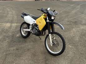 2001 SUZUKI DRZ400 MOTORBIKE - picture0' - Click to enlarge