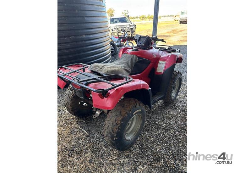 caption 2012 HONDA 4WD QUAD