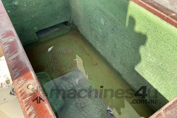 2005 Isuzu FVZ 1400 EWP Day Cab 2005 Isuzu FVZ 1400 EWP Day Cab