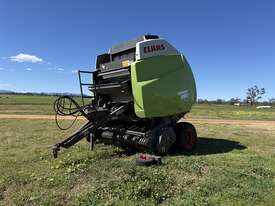 2008 CLAAS Variant 380 Round Hay Baler  - picture0' - Click to enlarge