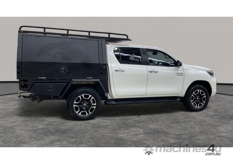 caption 2023 Toyota Hilux 4x4 SR5 Dual Cab T/Diesel (Auto)