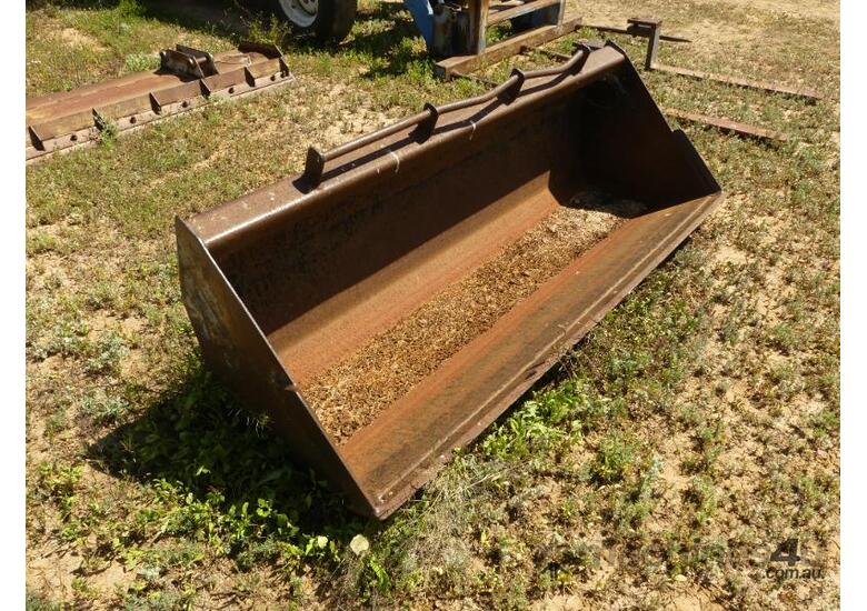 Ford 6700 Wheel Tractor