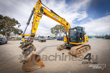 Jcb   JS130LC EXCAVATOR
