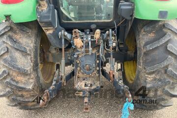 2009 John Deere 5093E Tractor / Loader