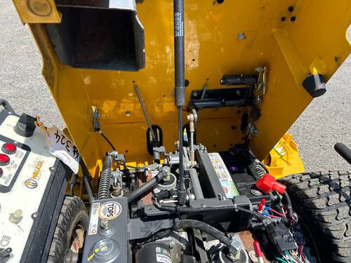 caption 2022 Walker MT27I-11 Zero Turn Ride On Mower