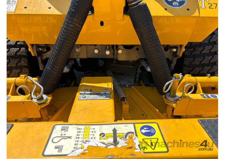 caption 2022 Walker MT27I-11 Zero Turn Ride On Mower