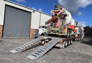 3.5m - 12Tonne Heavy Duty Steel Track,Rubber Pads on steel,Rubber Track & Rubber Tyre Machinery Load