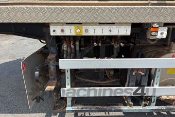 2014 Air & Gas Industries Tri Axle Vacuum Tanker Trailer