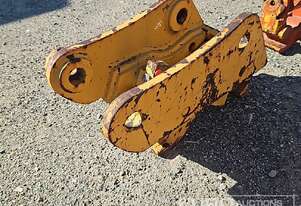 Hydraulic Quick Hitch to suit 6 - 7.5 Ton Excavator