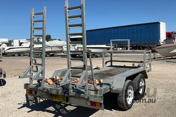 2022 Universal PT3900 Dual Axle Plant Trailer