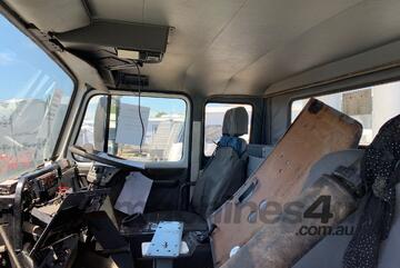 Iveco 2009   ACCO Cab Chassis
