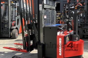 2011 1.2t Raymond Reach Walkie Stacker