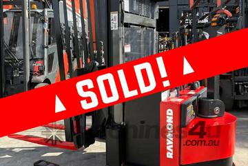 2011 1.2t Raymond Reach Walkie Stacker