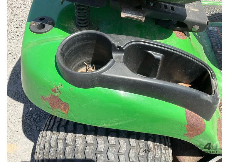 2013 John Deere D110 Ride On Mower (Underbelly)
