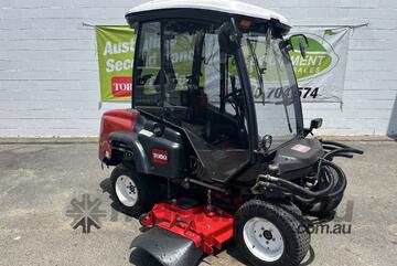 Toro Groundsmaster 360 4wd Cab, Aircon, 72 inch side discharge, quad steering